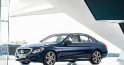 2016 مرسيدس بنز الفئه C300 4MATIC